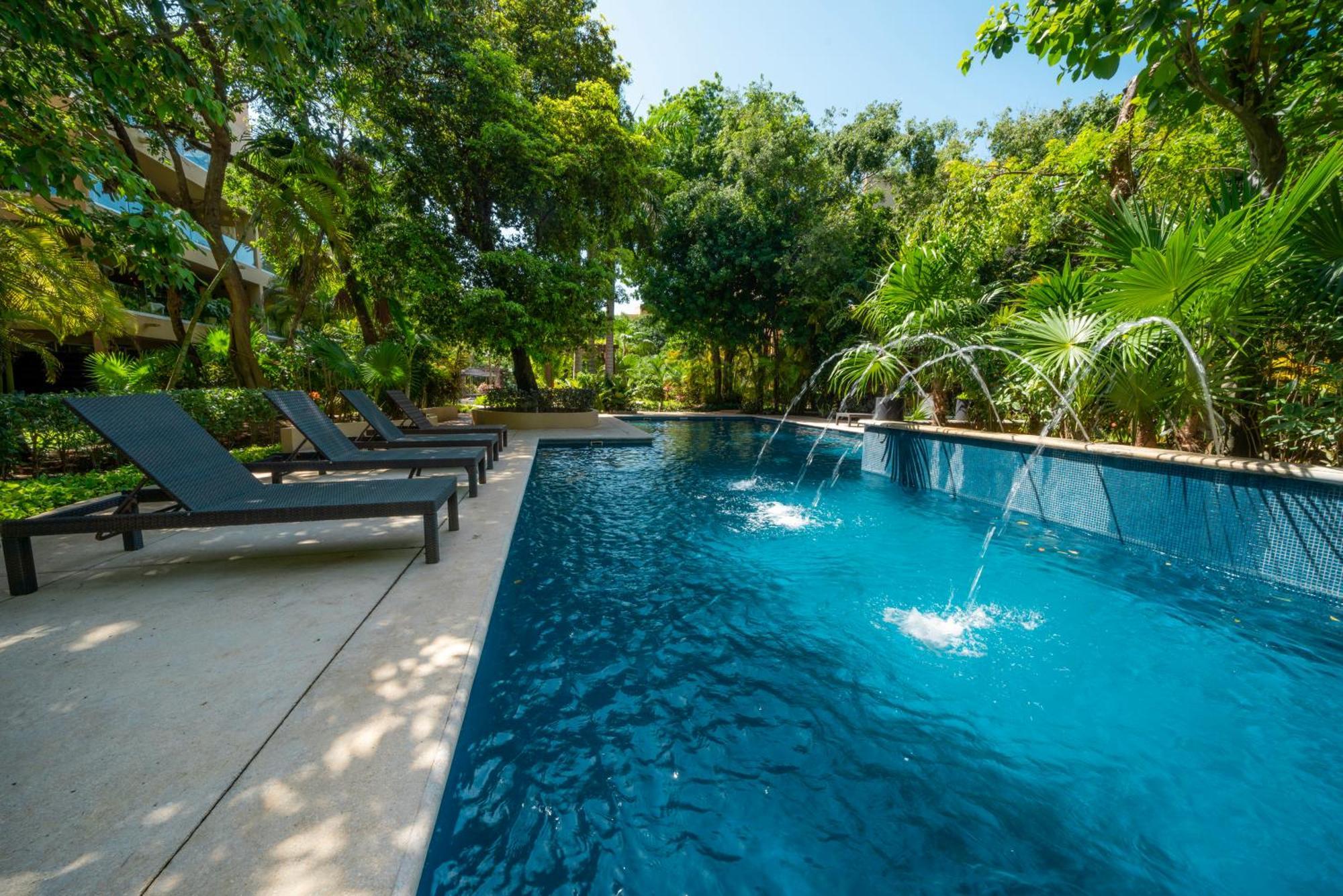 2 Bedroom With 4 Pools & Gym - Vaiven 124 - Playacar