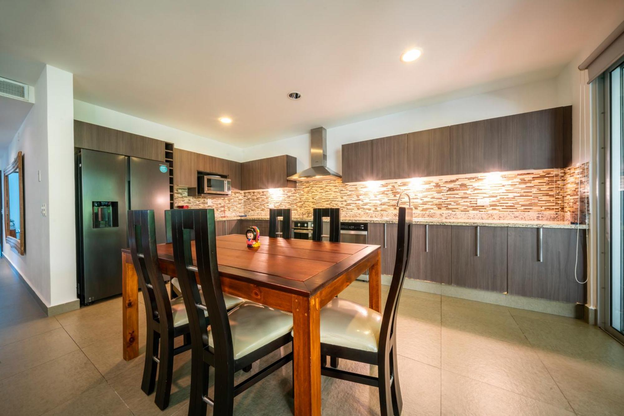 2 Bedroom With 4 Pools & Gym - Vaiven 124 - Playacar Apartamento Playa del Carmen